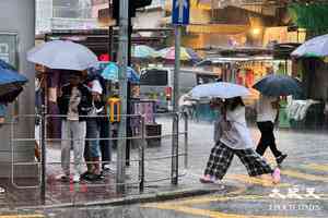 天文台:上月總雨量有紀錄以來7月第二高 日照最低