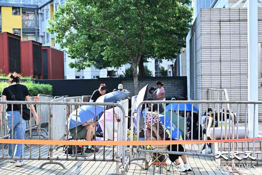 支聯會案｜周五判刑 疑似排隊黨早兩日到場