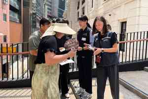 入境處旅監局聯合打擊「地陪」 拘兩大陸男女