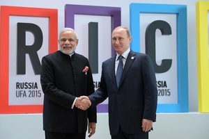 意在制衡中共 普京和印度總理莫迪加強合作