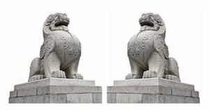 【中華文化100個為什麼】為甚麼古代建築前常擺放一對石獅子？