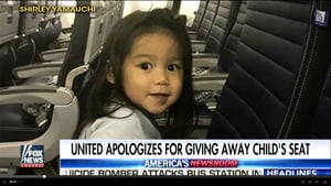 聯航又超賣 亞裔母被迫抱三歲子搭機