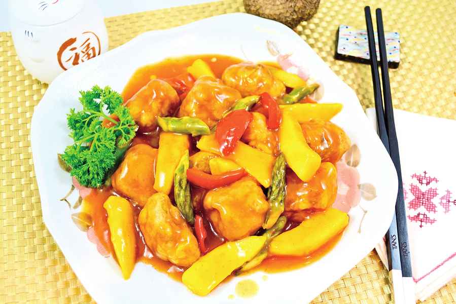 【梁廚美食】芒果甜酸生炒骨