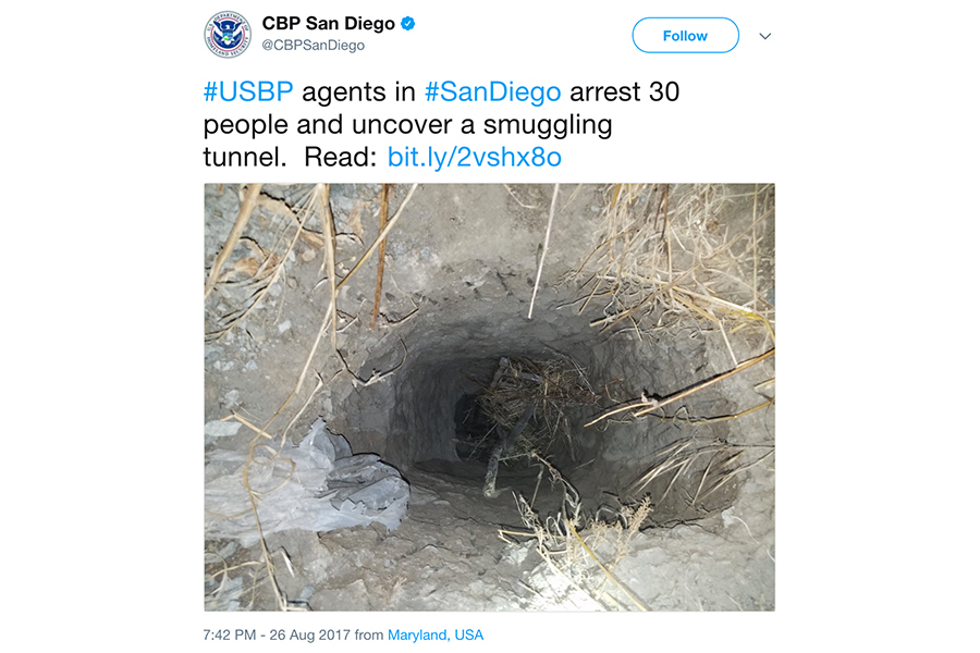 美國邊境巡防員周六（26日）發現了一條自墨西哥到聖地亞哥的跨境走私人口的地下通道，逮捕了30名非法移民，其中有23名中國公民。（CBP圖片）