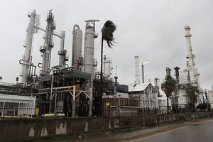 哈維風暴致德州煉油廠關閉 油價料漲