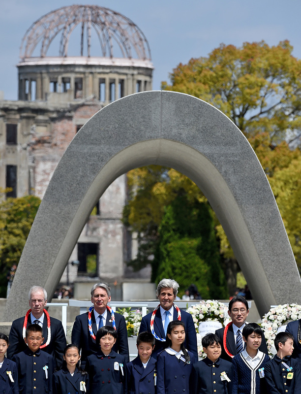 【圖片新聞】訪廣島原爆紀念館  克里：深受感動