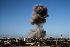 特朗普首次下令 美軍無人機空襲利比亞IS營地