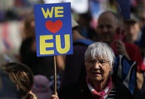 英國願給二百億脫歐分手費 歐盟不為所動