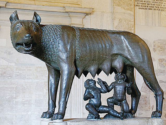 母狼餵養羅穆盧斯和瑞摩斯，羅馬市內有多座類似的塑像。（維基百科）
