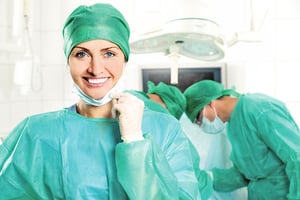 研究：女性外科醫生開刀 死亡率較低