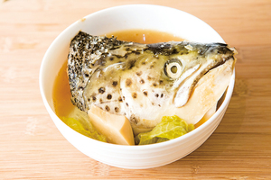 【美味家常】三文魚頭味噌湯