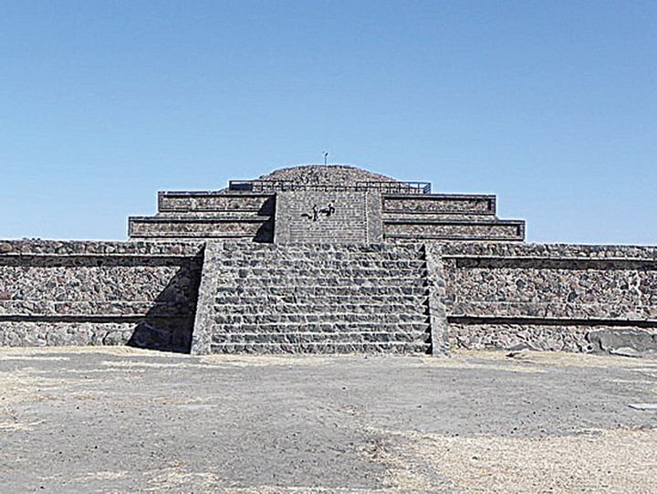 The Ciudadela的小型金字塔。（維基百科）