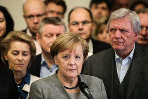 德國新政府流產 默克爾陷危機