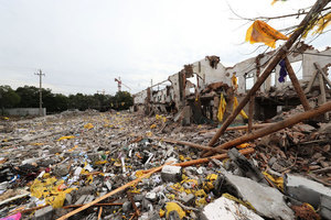 寧波爆炸現場殘垣斷壁 猶如戰後廢墟
