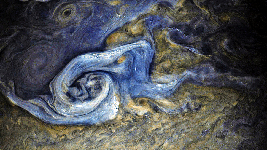 朱諾號飛掠木星 拍下「憤怒」藍色風暴