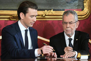 奧地利右翼聯合政府成立 31歲總理宣誓就職