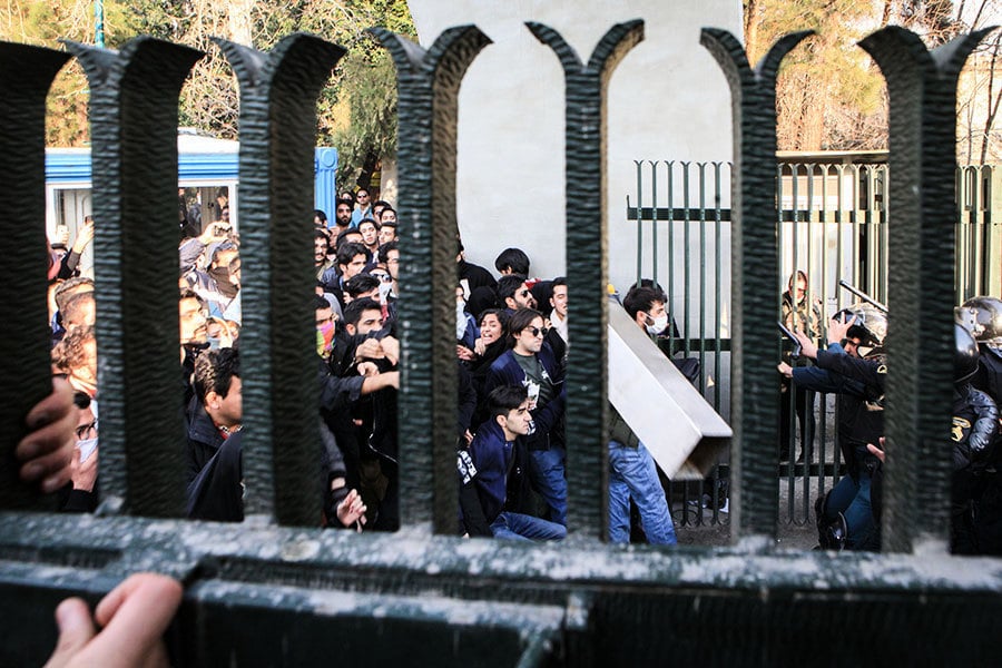 外媒：伊朗如用武力鎮壓抗議 美將祭新制裁