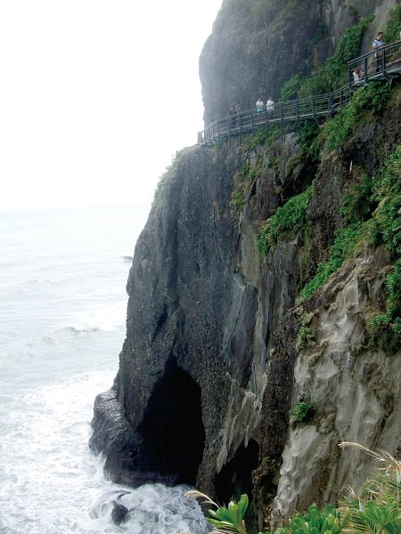 花蓮親不知子古道 飽覽山海美景