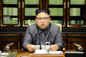 為何北韓人見到金正恩會「哭天喊地」？
