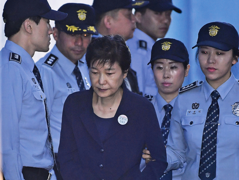 韓檢方指涉21項罪名 朴槿惠被求處30年重刑