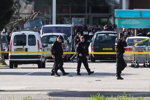 法國發生恐襲 槍手超市劫持人質至少2死