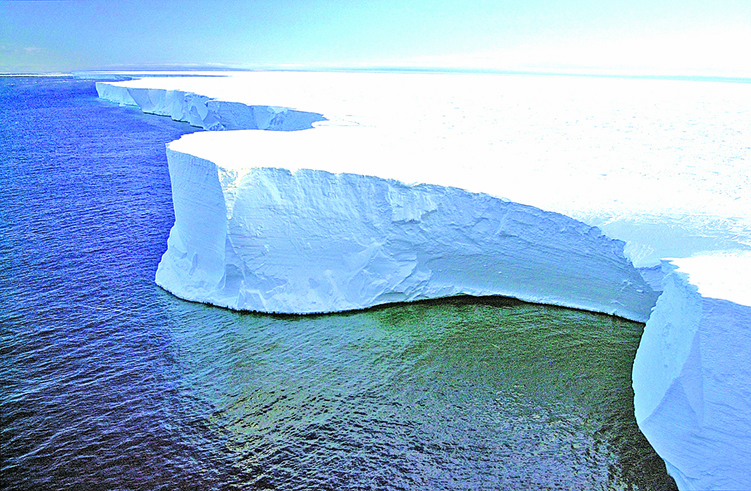 南極冰川漂浮區比想像更大恐加速崩解