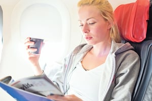 為什麼在飛機上最好不要點咖啡來喝？