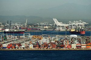 美國質疑中遠收購加州長灘貨運港口