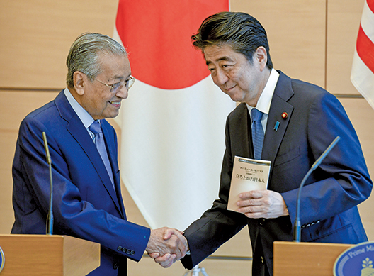 受龐大國債所困 馬來西亞求助日本