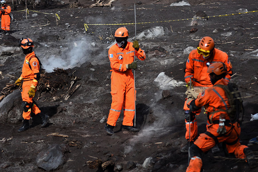 火山爆發滅村 近200人失蹤 危國結束搜索