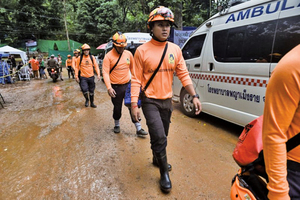 傳已救出泰國4名洞穴受困少年