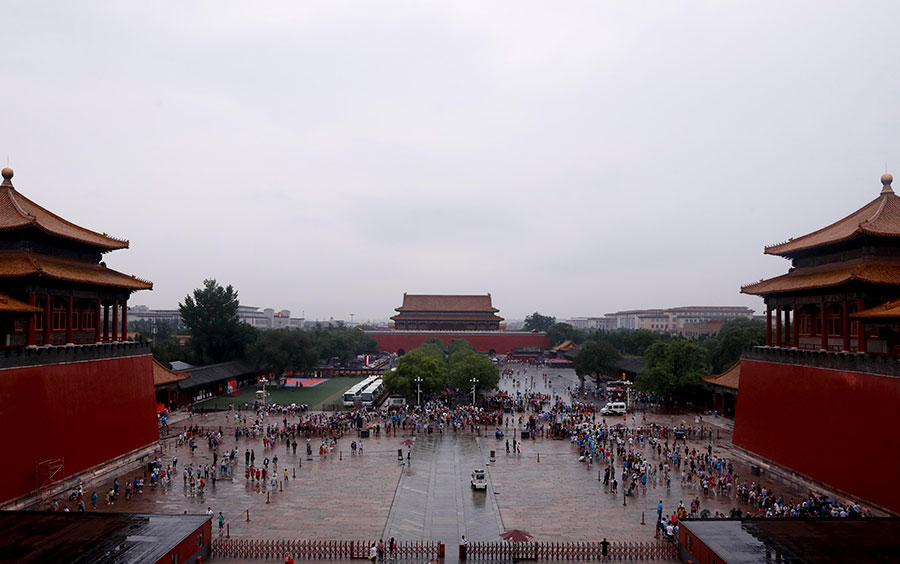 近日，北京持續下暴雨，市區多地積水變澤國，但故宮卻無積水。圖為7月17日暴雨後的故宮。（大紀元資料室）