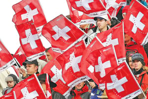 瑞士公投否決不工作領薪