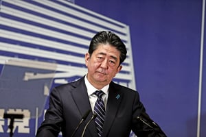 安倍再度連任黨魁 可望成為執政期最長日相