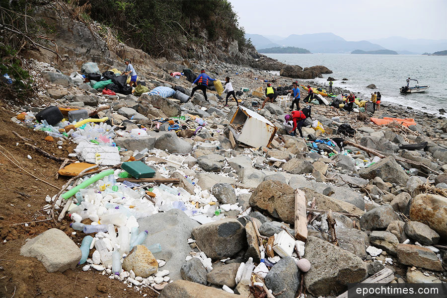 西貢淨灘行動 清走逾百袋海洋垃圾