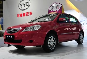 中國新能源汽車業亂象：虛假宣傳指標注水