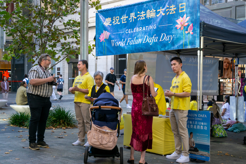 西澳歡慶法輪大法日 法輪功學員謝師恩