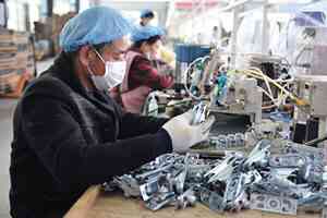 中國6月製造業PMI連3個月萎縮 業界哀嚎