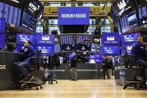 美股新年開局震盪 標普與道指終止四連跌