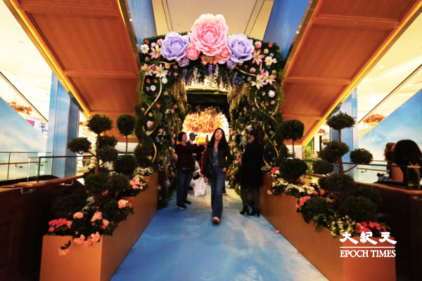 【紐約風情】紐約梅西百貨2025花展：步入雲中的奇幻花園