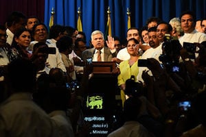 斯里蘭卡雙總理風波落幕 親中共總理辭職