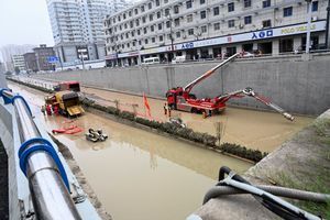 鄭州地鐵淹水 比比兩岸預警 台曾水淹沒16車站