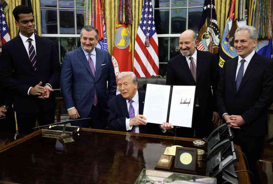 特朗普政府發布美國AI政策框架 強調各州統一