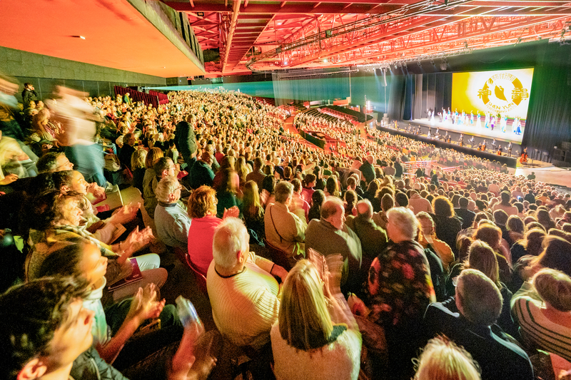 神韻法國第戎連場爆滿 觀眾感受永恆恩典