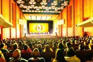 神韻侯斯頓第五場落幕 主流盛讚 華人佩服