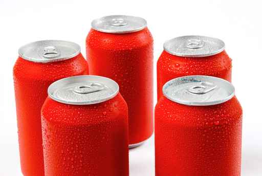 一項最新研究發現，喝健怡汽水（Diet Soda，又稱無糖汽水），罹患中風和癡呆症的風險增加三倍。（fotolia）