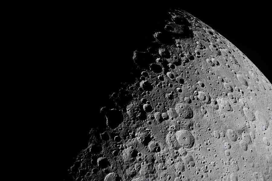 阿提密斯二號太空人目睹隕石撞擊月球