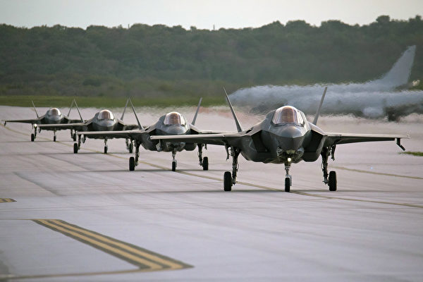 6月13日，美國海軍陸戰隊的F-35B戰機部署到關島安德松空軍基地。 （美國海軍陸戰隊）