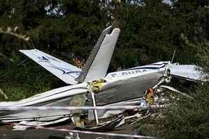 法國一架小型飛機墜毀 機上三人全遇難
