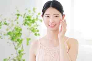 這些情況下不該化妝 素面朝天最合宜